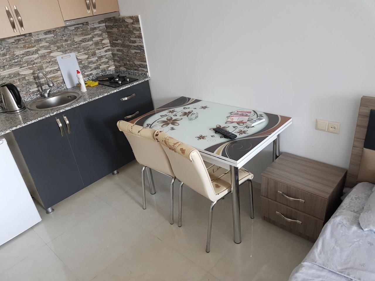 Sky-G Sea View Apartment Batumi Exterior foto